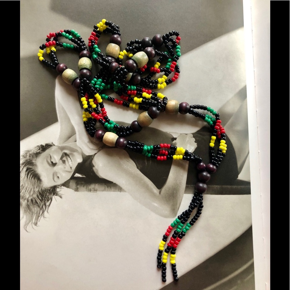 Vintage Indian beaded necklace from Taos 😘❤️